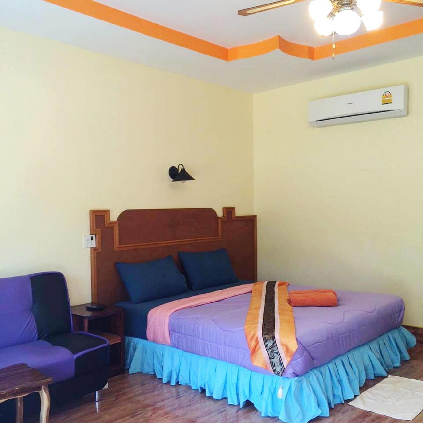 Phu Lanta Life 호텔 코란타 외부 사진