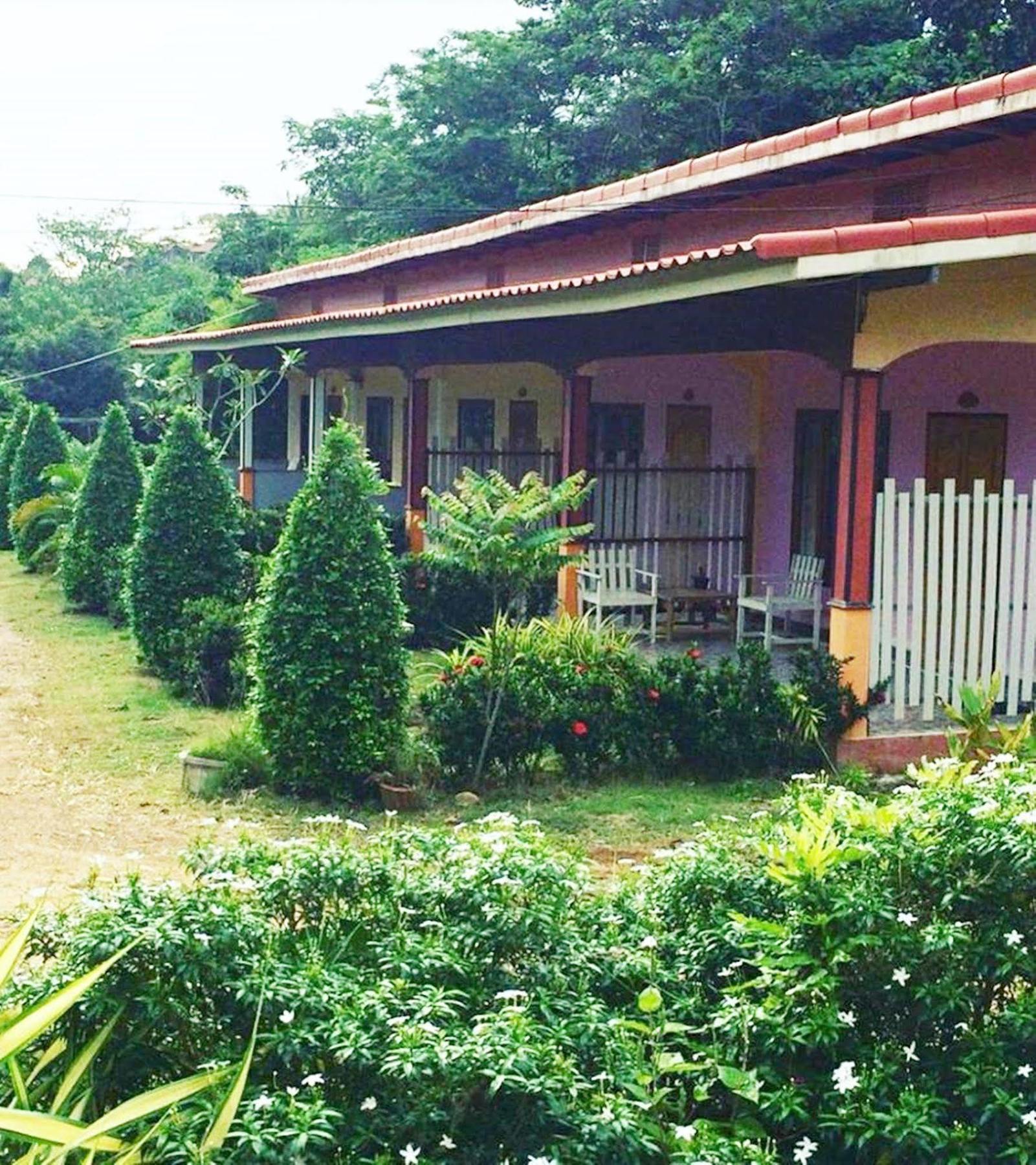 Phu Lanta Life 호텔 코란타 외부 사진